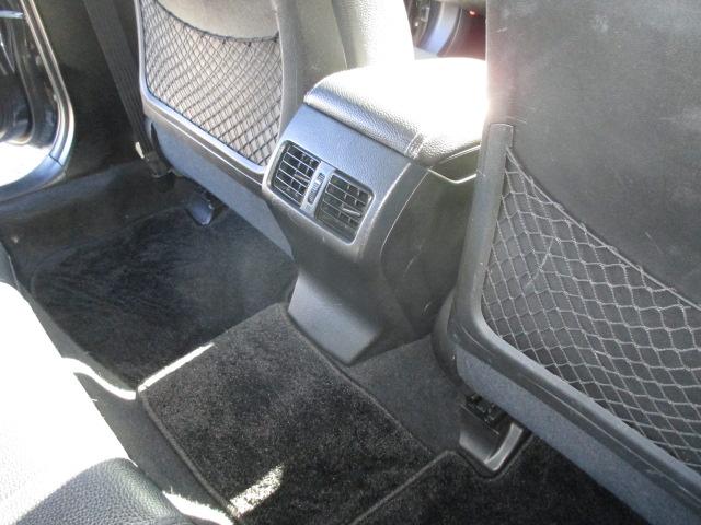 レガシィＢ４ ２．５ｉ　Ｓパッケージ　６速マニュアルトランスミッション　インタークーラーターボ　４ＷＤ　タイミングベルト交換済み　純正１８インチアルミホイール　純正ＨＩＤヘッドライト　純正フロント、リアフォグランプ　キーレス　スマートキー（25枚目）