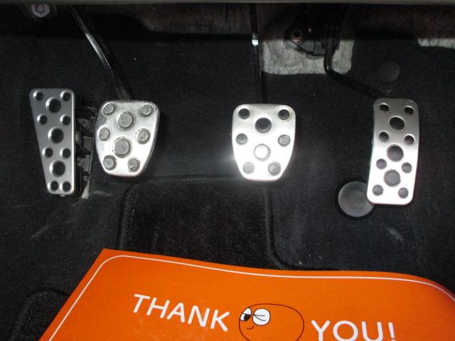 レガシィＢ４ ２．５ｉ　Ｓパッケージ　６速マニュアルトランスミッション　インタークーラーターボ　４ＷＤ　タイミングベルト交換済み　純正１８インチアルミホイール　純正ＨＩＤヘッドライト　純正フロント、リアフォグランプ　キーレス　スマートキー（29枚目）