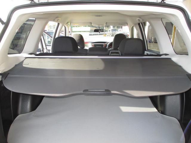 フォレスター ２．０ＸＴ　５速マニュアルトランスミッション　インタークーラーターボ　４ＷＤ　タイミングベルト交換済み　ＣＤラジオ　ＳＴＩ製ストラットタワーバー　純正１７インチアルミホイール　ＨＩＤヘッドライト　ＥＴＣ　キーレス（26枚目）