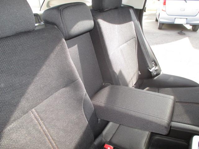 フォレスター ２．０ＸＴ　５速マニュアルトランスミッション　インタークーラーターボ　４ＷＤ　タイミングベルト交換済み　ＣＤラジオ　ＳＴＩ製ストラットタワーバー　純正１７インチアルミホイール　ＨＩＤヘッドライト　ＥＴＣ　キーレス（36枚目）