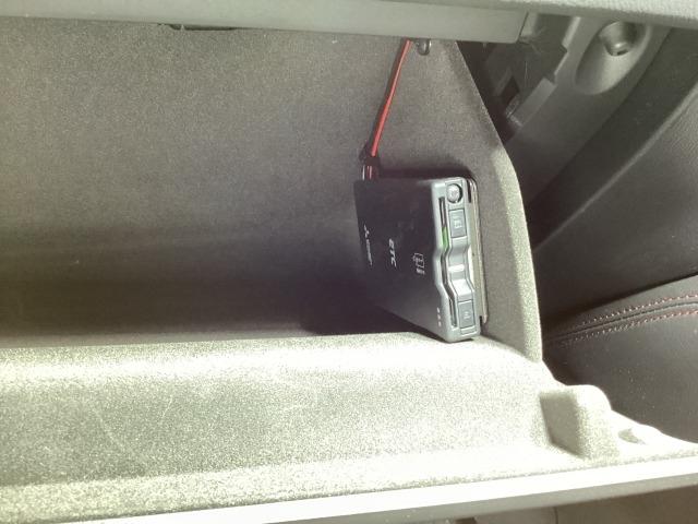 CX-5 2.5 25S スポーツ アピアランス 追従走行 DSC 地デジ 本革 LEDヘッドライト ETC車載器 TV Pシート BTオーディオ オートエアコン ドライブレコーダー Pセンサー アドバンスドキー オートライト 記録簿 シートヒーター(27枚目)