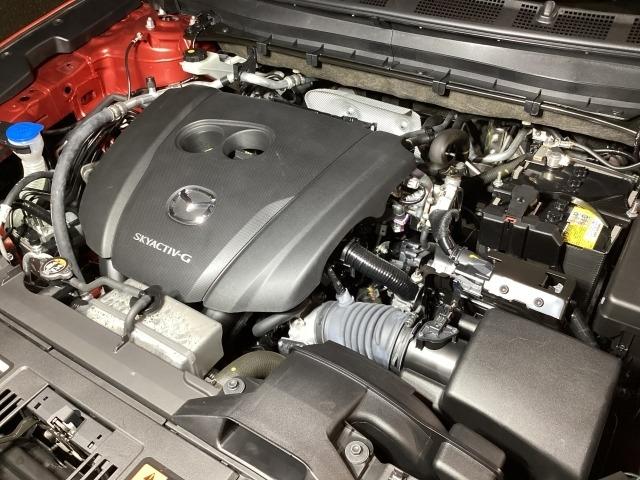 CX-5 2.5 25S スポーツ アピアランス 追従走行 DSC 地デジ 本革 LEDヘッドライト ETC車載器 TV Pシート BTオーディオ オートエアコン ドライブレコーダー Pセンサー アドバンスドキー オートライト 記録簿 シートヒーター(31枚目)