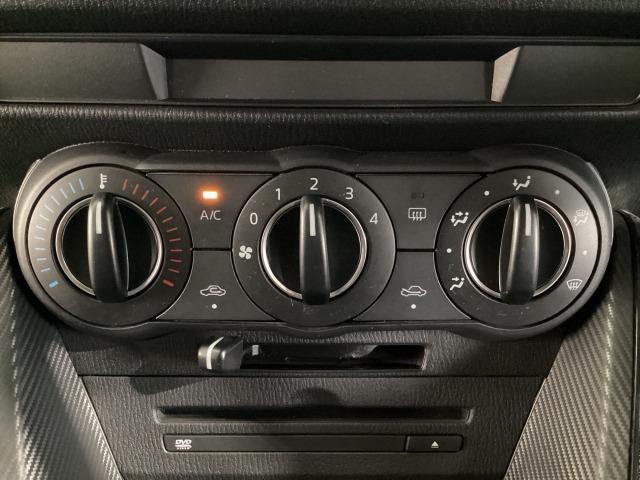 デミオ 1.3 13S 整備記録簿 ワンオ-ナ- アイスト キーレススタート VSA 盗難防止システム 衝突安全ボディ USB マニュアルエアコン フルセグテレビ ABS 運転席エアバッグ パワーウィンド WSRS アイスト(16枚目)