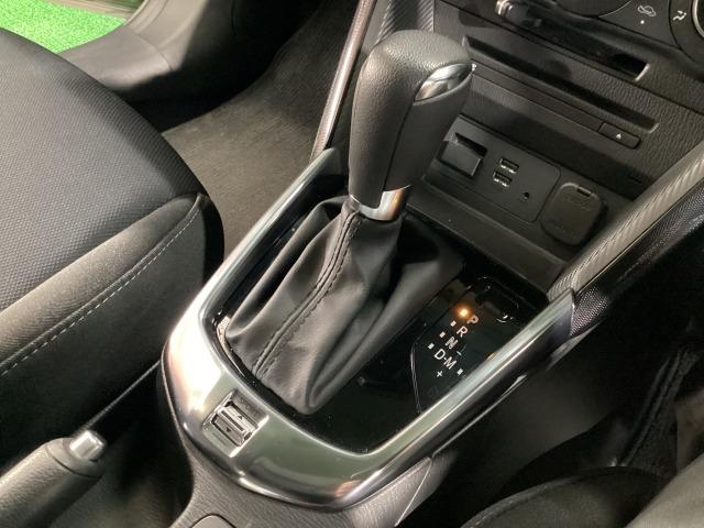 デミオ 1.3 13S 整備記録簿 ワンオ-ナ- アイスト キーレススタート VSA 盗難防止システム 衝突安全ボディ USB マニュアルエアコン フルセグテレビ ABS 運転席エアバッグ パワーウィンド WSRS アイスト(17枚目)