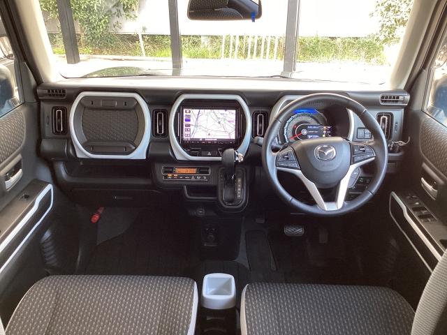 視界が見やすく、広々空間です。