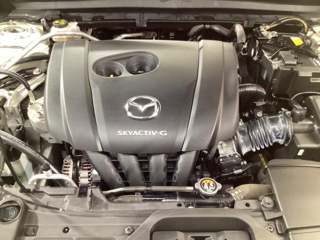 ＣＸ－３０ ２．０　２０Ｓ　１００周年　特別記念車　４ＷＤ　ＢＯＳＥサウンド　赤本革シート　３６０°ビューモニター　ナビ　地デジ　ＥＴＣ　レーダークルーズ　衝突被害軽減ブレーキ　ＡＬＨ付ＬＥＤライト　運転席電動シート　シートヒーター　ハンドルヒーター（30枚目）