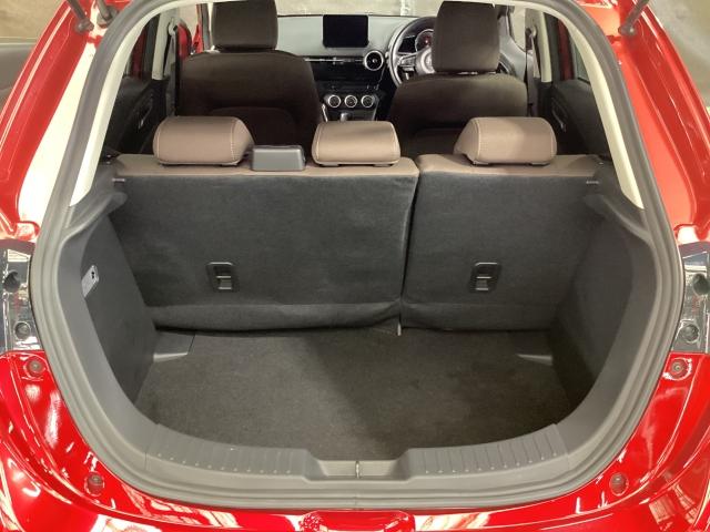 ＭＡＺＤＡ２ １．５　１５Ｓ　プロアクティブ　スマート　エディションＩＩ　８インチ　３６０°ビューモニター　ナビ　地デジ　ＤＶＤ再生　レーダークルーズ　レーンキープアシスト　スマートインＥＴＣ　障害物センサー　左側面修復歴有り（11枚目）