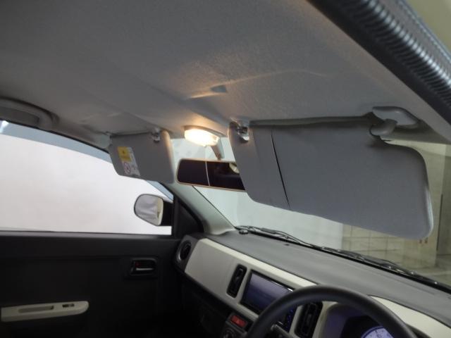 フロントバイザー、インパネ廻りもきれいな状態です！