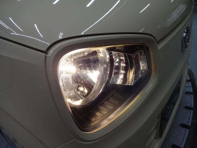 雨の日でも見やすいハロゲンヘッドライト仕様になっております。万が一、球切れになった場合も交換しやすいバルブです。