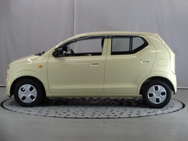 外装に目立った傷やへこみも少なくきれいな状態です。