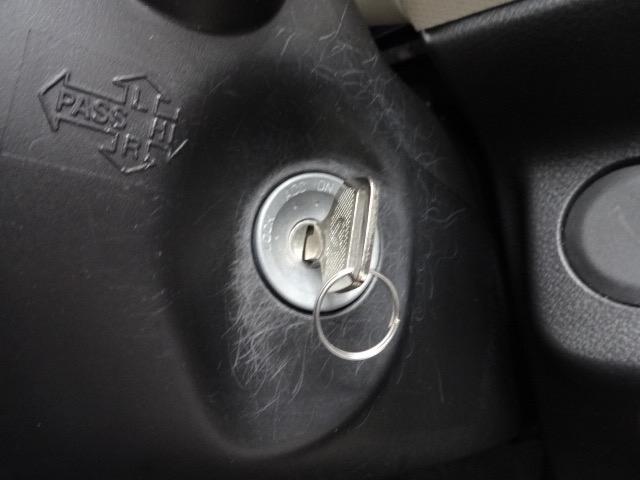 マツダ中古車延長保証のご加入もおススメです！（法人名義は不可）初年度登録１２年以内までのお車がご加入可能で（但し累積走行１２万ｋｍ以内）、走行距離無制限の保証！金額は排気量、経過年数によって変わります