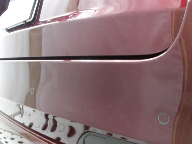 �t�����g�A���A�o���p�[�ɂ͏�Q���ւ̐ڋ߂��A���[�����Œm�点�Ă����p�[�L���O�Z���T�[����������Ă��܂��B