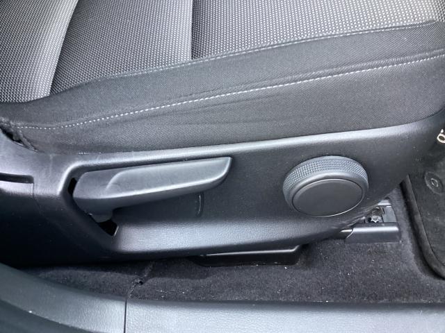 ＣＸ－３０ １．８　ＸＤ　プロアクティブ　ディーゼルターボ　３６０°セーフティＰＫＧ　ナビ　地デジ　ＤＶＤ再生　ＩＲカットガラス　ＡＬＨ　レーンキープアシスト　ＥＴＣ　キーフリ　Ｂモニター　衝突被害軽減　フルセグ　パワーバックドア　アイドリングストップ　ターボ（8枚目）