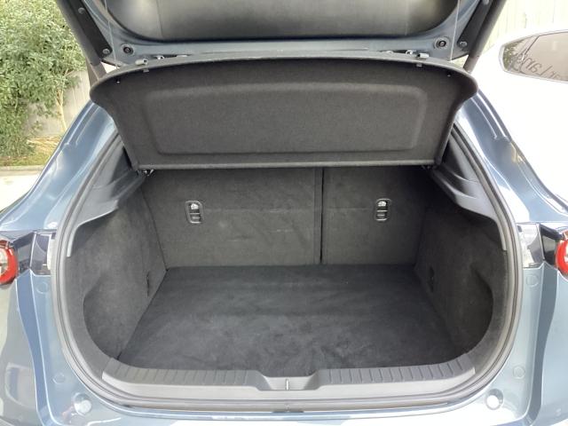 ＣＸ－３０ １．８　ＸＤ　プロアクティブ　ディーゼルターボ　３６０°セーフティＰＫＧ　ナビ　地デジ　ＤＶＤ再生　ＩＲカットガラス　ＡＬＨ　レーンキープアシスト　ＥＴＣ　キーフリ　Ｂモニター　衝突被害軽減　フルセグ　パワーバックドア　アイドリングストップ　ターボ（11枚目）