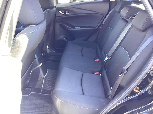 ��Ȃ����낰��X�y�[�X���m�ۂ��A������̑O�ʏՓˎ��ɂ͌�ȏ���̉����g���V�[�g���犊�藎���邱�Ƃ�}������\���ɂȂ��Ă܂��B