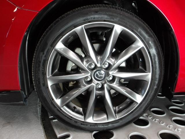 �����P�W�C���`�A���~�z�C�[�����{�f�B�f�U�C��������w�����������܂��B