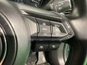 MRCC(マツダレーダークルーズコントロール)は先行車との車間を維持しながら追従走行を行い、長距離でのドライバー負担を軽減させてくれます。