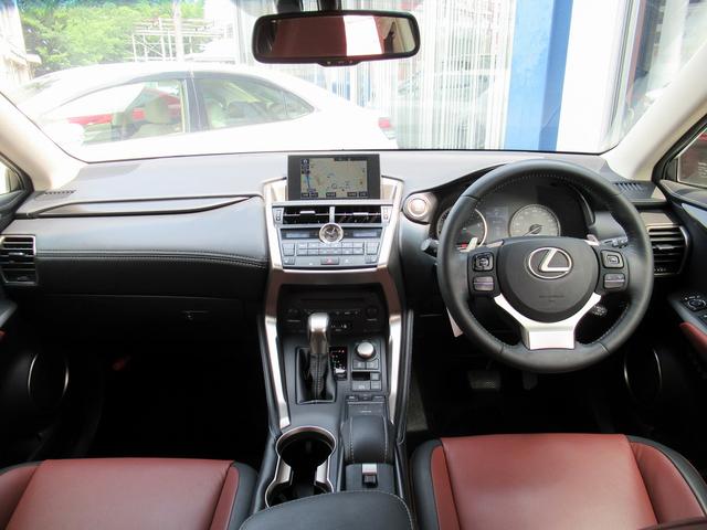 NX200t Iパッケージ 革シート B&Sカメラ(3枚目)