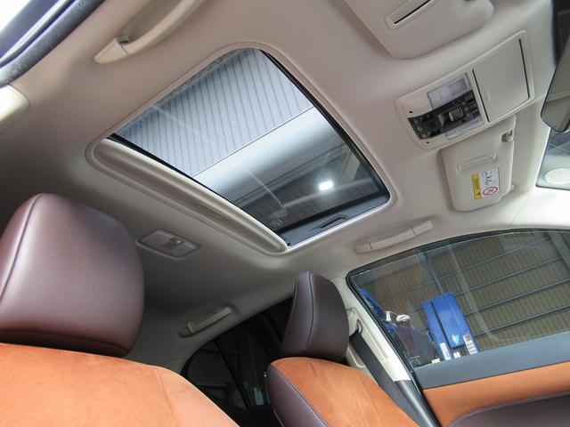 CT200h バージョンC 後期型 セーフティS LDA サンルーフ 茶半レザー ナビTV Bカメラ LEDライト 純正16AW コーナーセンサー ドアバイザー 2.0ETC パワーシート シートヒーター パドルシフト 記保(8枚目)