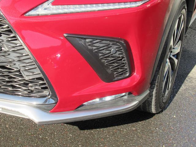 ＮＸ３００ｈ　Ｆスポーツ　後期・ワンオーナー・赤革エアシート・パノラミックビュー・３眼ＬＥＤ・純正ナビ・フルセグ・ＢＳＭ・セーフティＳ・パワーバックドア・キックセンサー・パドルシフト・ステアヒーター・オートＨＩビーム・ＥＴＣ(53枚目)