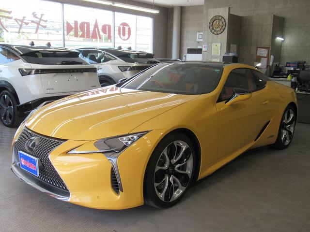 ＬＣ５００ｈ　Ｓパッケージ　アルカンターラ／本革シート・ブラック＆オレンジ内装・ベンチレーションシート・純正ナビ・フルセグ・３眼ＬＥＤ・ＣＦＲＰルーフ・アクティブリアウィング・純正２１ＡＷ・コーナーソナー・プリクラッシュ・(6枚目)