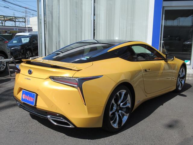 ＬＣ ＬＣ５００ｈ　Ｓパッケージ　アルカンターラ／本革シート・ブラック＆オレンジ内装・ベンチレーションシート・純正ナビ・フルセグ・３眼ＬＥＤ・ＣＦＲＰルーフ・アクティブリアウィング・純正２１ＡＷ・コーナーソナー・プリクラッシュ・（66枚目）