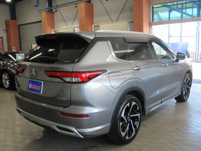 三菱 アウトランダーＰＨＥＶ