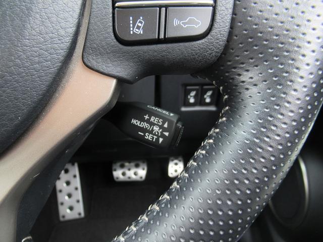 ＮＸ ＮＸ３００ｈ　Ｆスポーツ　後期・白革エアシート・パノラミックビュー・３眼ＬＥＤヘッド・ＨＵＤ・純正ナビ・フルセグ・純正１８ＡＷ・オートＨＩビーム・パワーバックドア・全席パワーシート・ステアヒーター・ＢＳＭ・パドルシフト（36枚目）