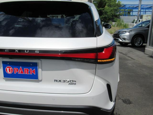 ＲＸ ＲＸ３５０ｈ　バージョンＬ　セミアニリン本革・全席エアシート・パノラミックビュー・１４インチナビ・フルセグ・アドバンスドパーク・ＨＵＤ・パワーバックドア・輻射ヒーター・デジタルインナーミラー・純正２１ＡＷ・ＬＥＤ・パドルシフト（57枚目）