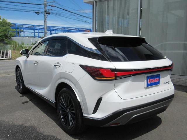 ＲＸ ＲＸ３５０ｈ　バージョンＬ　セミアニリン本革・全席エアシート・パノラミックビュー・１４インチナビ・フルセグ・アドバンスドパーク・ＨＵＤ・パワーバックドア・輻射ヒーター・デジタルインナーミラー・純正２１ＡＷ・ＬＥＤ・パドルシフト（65枚目）