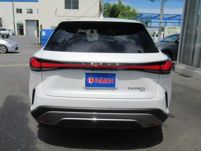 ＲＸ ＲＸ３５０ｈ　バージョンＬ　セミアニリン本革・全席エアシート・パノラミックビュー・１４インチナビ・フルセグ・アドバンスドパーク・ＨＵＤ・パワーバックドア・輻射ヒーター・デジタルインナーミラー・純正２１ＡＷ・ＬＥＤ・パドルシフト（66枚目）
