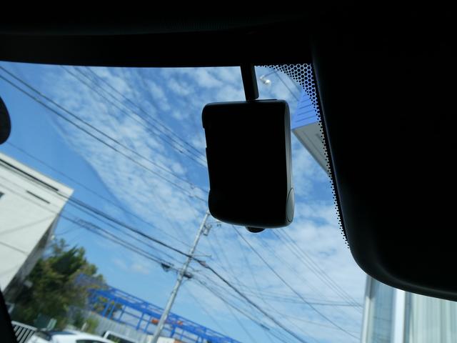 アウトランダーＰＨＥＶ Ｇプレミアムパッケージ　後期・ダイヤキルティングレザー・ｅ－Ａｓｓｉｓｔ・Ｓ－ＡＷＣ・純正ナビ・アラウンドビュー・フルセグ・純正１８ＡＷ・ＬＥＤヘッド・ＢＳＭ・ＬＫＡ・１００Ｖ１５００ｗ電源・シートヒーター・パドルシフト（30枚目）