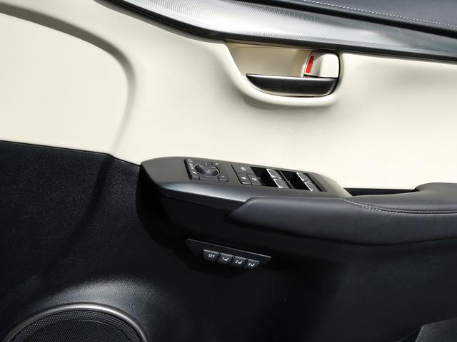 ＮＸ ＮＸ３００　Ｉパッケージ　後期・白革Ｌ－ＴＥＸレザー・パノラミックビューモニター・３眼ＬＥＤヘッド・純正ナビ・フルセグ・純正エアロ・セーフティＳ・ＯＰ１８ＡＷ・パワーバックドア・シートヒーター・オートＨＩビーム・ＥＧスターター（41枚目）