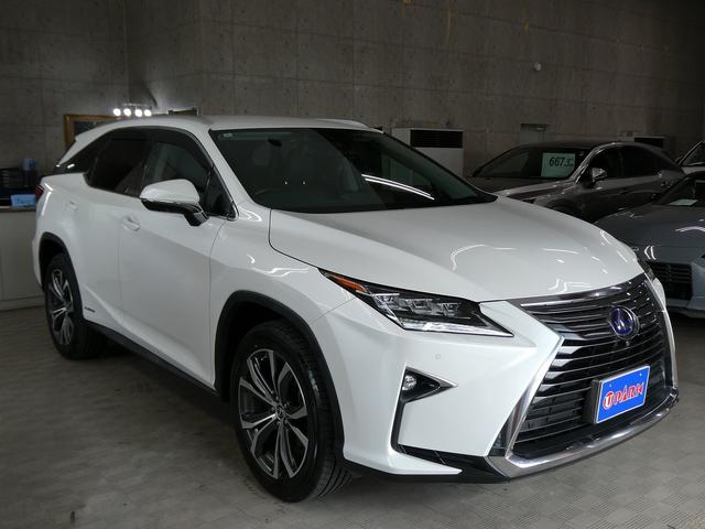 ＲＸ ＲＸ４５０ｈＬ　茶革エアシート・パノラミックビュー・３眼ＬＥＤヘッド・セーフティーＳ・純正ナビ・フルセグ・純正２０ＡＷ・ＨＵＤ・ＢＳＭ・パワーバックドア・ウッドコンビＨ・リアシートヒーター・オートＨＩビーム・７人乗り（4枚目）