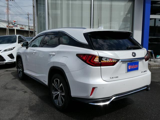 ＲＸ ＲＸ４５０ｈＬ　茶革エアシート・パノラミックビュー・３眼ＬＥＤヘッド・セーフティーＳ・純正ナビ・フルセグ・純正２０ＡＷ・ＨＵＤ・ＢＳＭ・パワーバックドア・ウッドコンビＨ・リアシートヒーター・オートＨＩビーム・７人乗り（72枚目）