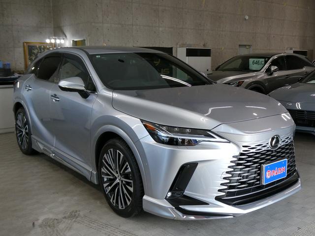 ＲＸ ＲＸ３５０　バージョンＬ　１オーナー・専用本革ウルトラスエードシート・モデリスタエアロ・全席エアシート・パノラミックビュー・１４インチナビ・フルセグ・３眼ＬＥＤ・デジタルインナーミラー・純正２１ＡＷ・ＨＵＤ・アドバンスドパーク（4枚目）