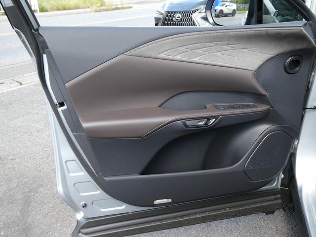 ＲＸ ＲＸ３５０　バージョンＬ　１オーナー・専用本革ウルトラスエードシート・モデリスタエアロ・全席エアシート・パノラミックビュー・１４インチナビ・フルセグ・３眼ＬＥＤ・デジタルインナーミラー・純正２１ＡＷ・ＨＵＤ・アドバンスドパーク（47枚目）