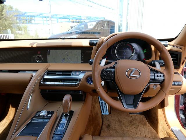 ＬＣ ＬＣ５００ｈ　Ｌパッケージ　茶革エアシート・ガラスルーフ・３眼ＬＥＤヘッド・セーフティＳ・純正ナビ・フルセグ・ＯＰ２１ＡＷ・Ｂカメラ・ＨＵＤ・ＢＳＭ・ＬＫＡ・パドルシフト・オートＨＩビーム・本革ステア・ＥＴＣ２．０・ドラレコ（11枚目）