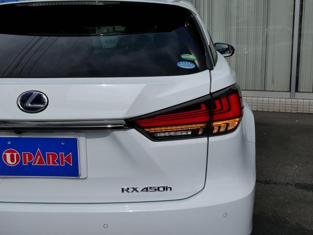 ＲＸ ＲＸ４５０ｈ　Ｆスポーツ　後期・１オーナー・黒革エアシート・ＳＲ・パノラミックビュー・純正タッチパネルナビ・フルセグ・３眼ＬＥＤ・カープレイ・パワーバックドア・セーフティＳ・純正２０ＡＷ・リアシートヒーター・オートＨＩビーム（63枚目）