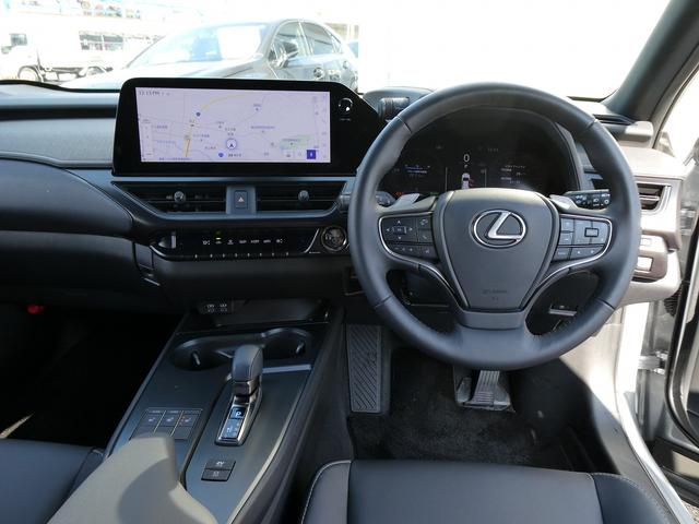 ＵＸ ＵＸ３００ｈ　バージョンＣ　後期・１オーナー・Ｌ－ＴＥＸレザー・ＳＲ・パノラミックビュー・１２．３インチタッチパネルナビ・フルセグ・カープレイ・セーフティＳ・ＬＥＤヘッド・シートヒーター・パドルシフト・純正ドラレコ・ＥＴＣ２．０（10枚目）