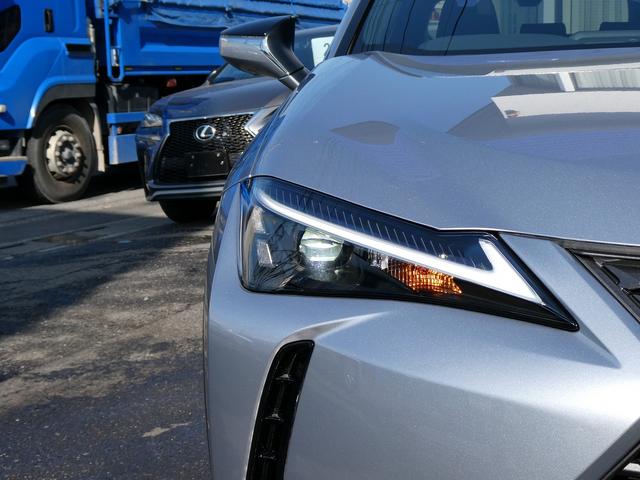 ＵＸ ＵＸ３００ｈ　バージョンＣ　後期・１オーナー・Ｌ－ＴＥＸレザー・ＳＲ・パノラミックビュー・１２．３インチタッチパネルナビ・フルセグ・カープレイ・セーフティＳ・ＬＥＤヘッド・シートヒーター・パドルシフト・純正ドラレコ・ＥＴＣ２．０（49枚目）