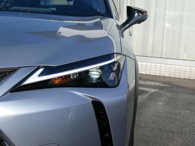 ＵＸ ＵＸ３００ｈ　バージョンＣ　後期・１オーナー・Ｌ－ＴＥＸレザー・ＳＲ・パノラミックビュー・１２．３インチタッチパネルナビ・フルセグ・カープレイ・セーフティＳ・ＬＥＤヘッド・シートヒーター・パドルシフト・純正ドラレコ・ＥＴＣ２．０（50枚目）