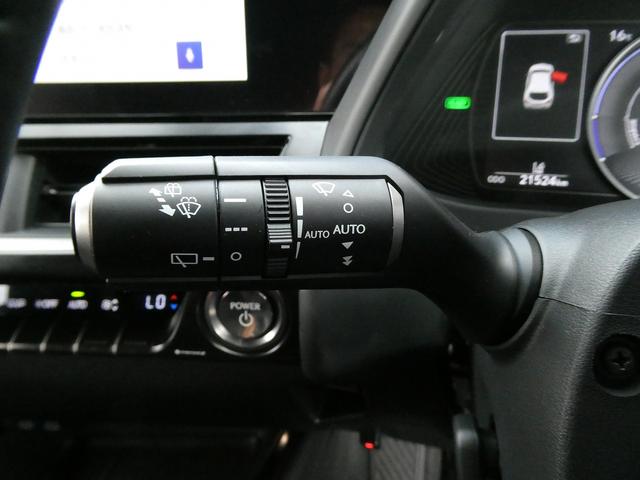 UX UX250h バージョンL 後期・黒革エアシート・パノラミックビュー・12.3インチタッチパネルナビ・フルセグ・カープレイ・純正18AW・パワーバックドア・3眼LEDヘッド・オートHIビーム・セーフティS・ドラレコ・ETC2.0(34枚目)