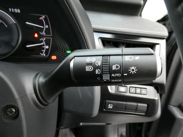 UX UX250h バージョンL 後期・黒革エアシート・パノラミックビュー・12.3インチタッチパネルナビ・フルセグ・カープレイ・純正18AW・パワーバックドア・3眼LEDヘッド・オートHIビーム・セーフティS・ドラレコ・ETC2.0(35枚目)