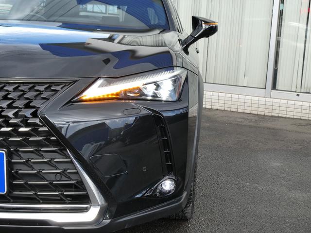 UX UX250h バージョンL 後期・黒革エアシート・パノラミックビュー・12.3インチタッチパネルナビ・フルセグ・カープレイ・純正18AW・パワーバックドア・3眼LEDヘッド・オートHIビーム・セーフティS・ドラレコ・ETC2.0(51枚目)