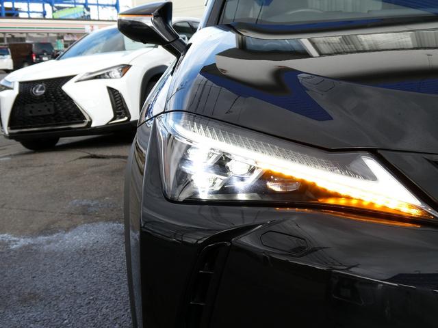 UX UX250h バージョンL 後期・黒革エアシート・パノラミックビュー・12.3インチタッチパネルナビ・フルセグ・カープレイ・純正18AW・パワーバックドア・3眼LEDヘッド・オートHIビーム・セーフティS・ドラレコ・ETC2.0(52枚目)