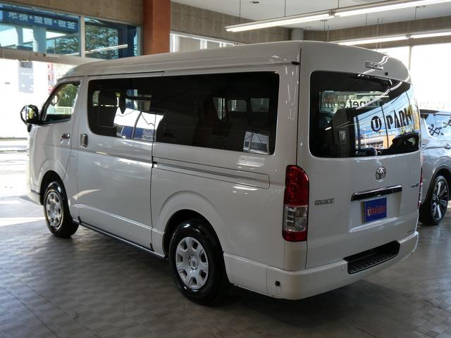 ハイエースバン スーパーGL ダークプライムII インディアンキャンパー製アパッチ・サブバッテリー×2・2段ベッド・1500Wインバーター・電子レンジ・走行充電・40L冷蔵庫・シンク・10L給排水タンク・テーブル・アルパインナビフリップダウンモニター(6枚目)