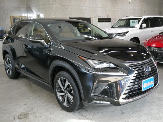 後期・１オーナー・茶革Ｌ−ＴＥＸシート・セーフティＳ・３眼ＬＥＤヘッド・純正ナビ・フルセグ・Ｓ／Ｂカメラ・パワーバックドア・パドルシフト・純正１８ＡＷ・シートヒーター・オートＨＩビーム・ステアヒーター