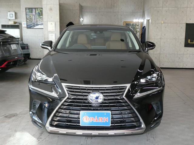 後期・１オーナー・茶革Ｌ−ＴＥＸシート・セーフティＳ・３眼ＬＥＤヘッド・純正ナビ・フルセグ・Ｓ／Ｂカメラ・パワーバックドア・パドルシフト・純正１８ＡＷ・シートヒーター・オートＨＩビーム・ステアヒーター