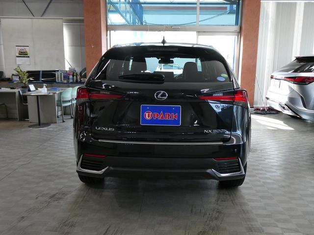 後期・１オーナー・茶革Ｌ−ＴＥＸシート・セーフティＳ・３眼ＬＥＤヘッド・純正ナビ・フルセグ・Ｓ／Ｂカメラ・パワーバックドア・パドルシフト・純正１８ＡＷ・シートヒーター・オートＨＩビーム・ステアヒーター